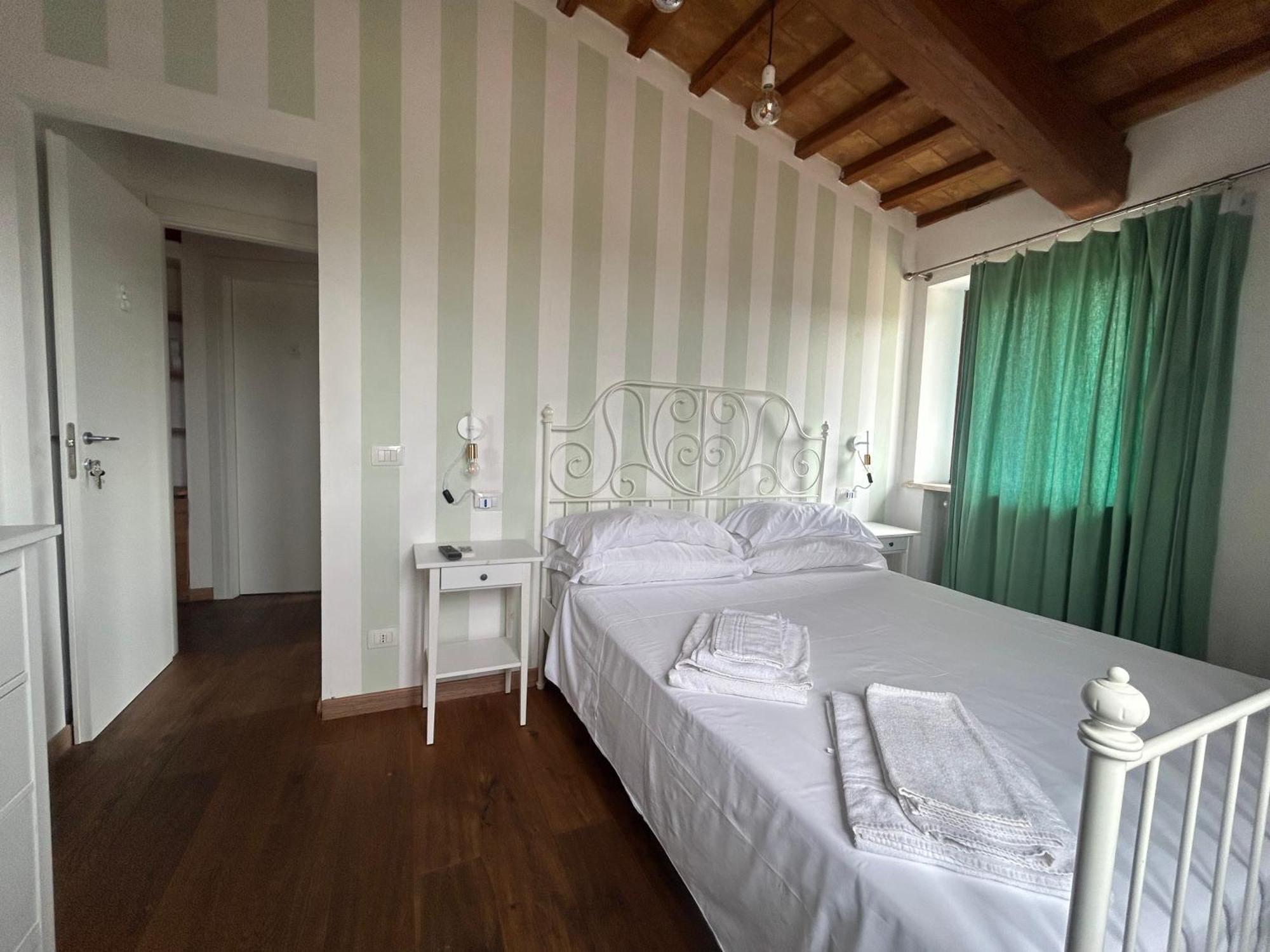 Ab B&B Ischia di Castro Exterior foto